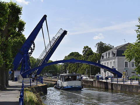 Mairie de Montceau Les Mines